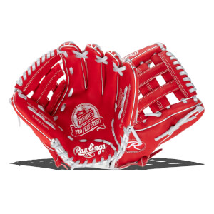 The Rawlings Pro Preferred 11.75” (Third Base) delivers unmatched control for handling hard-hit balls down the line. Built with full-grain kip leather and a deep pocket for third basemen.